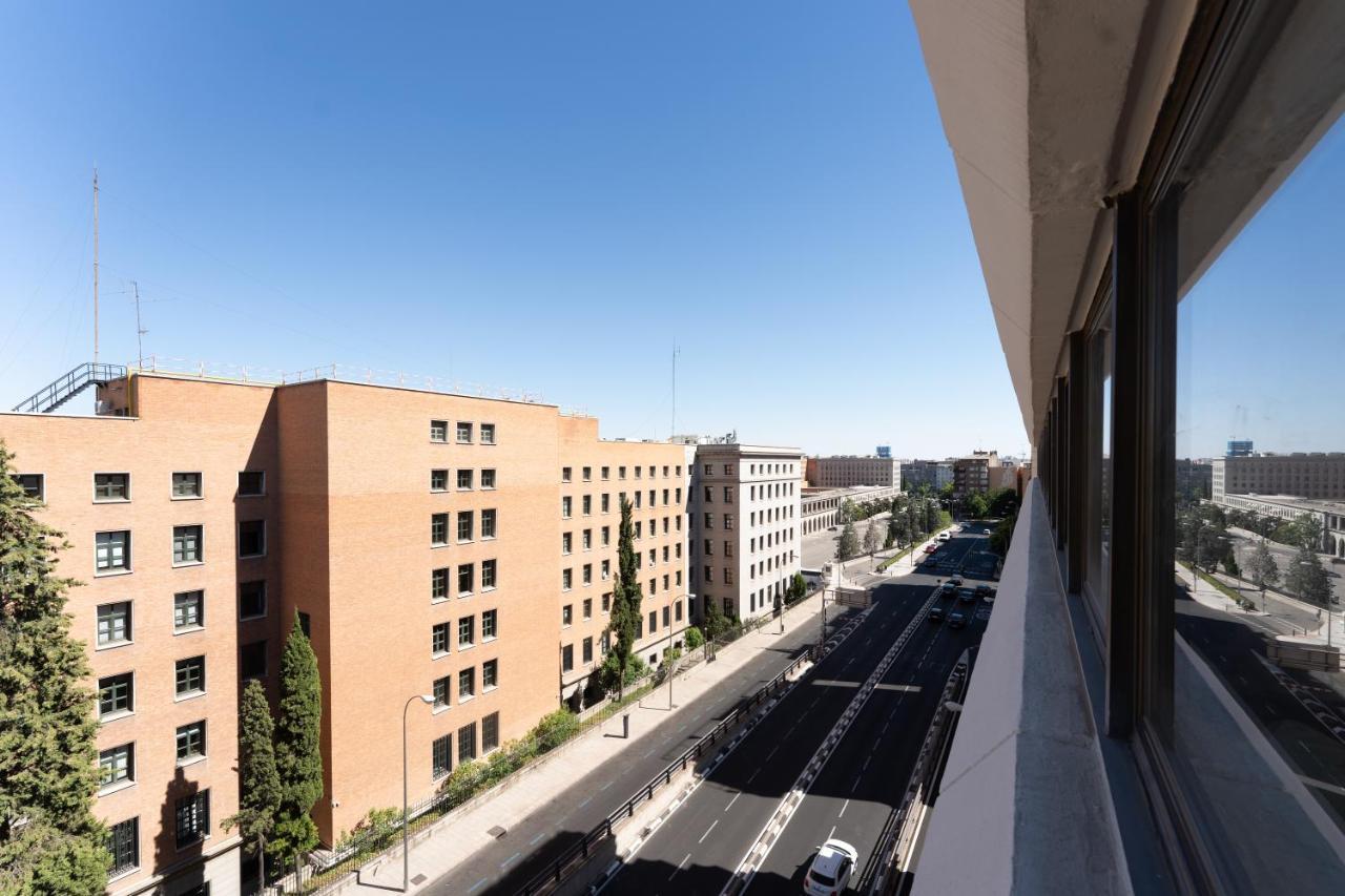 Estudio Nuevos Ministerios Madrid Exterior foto